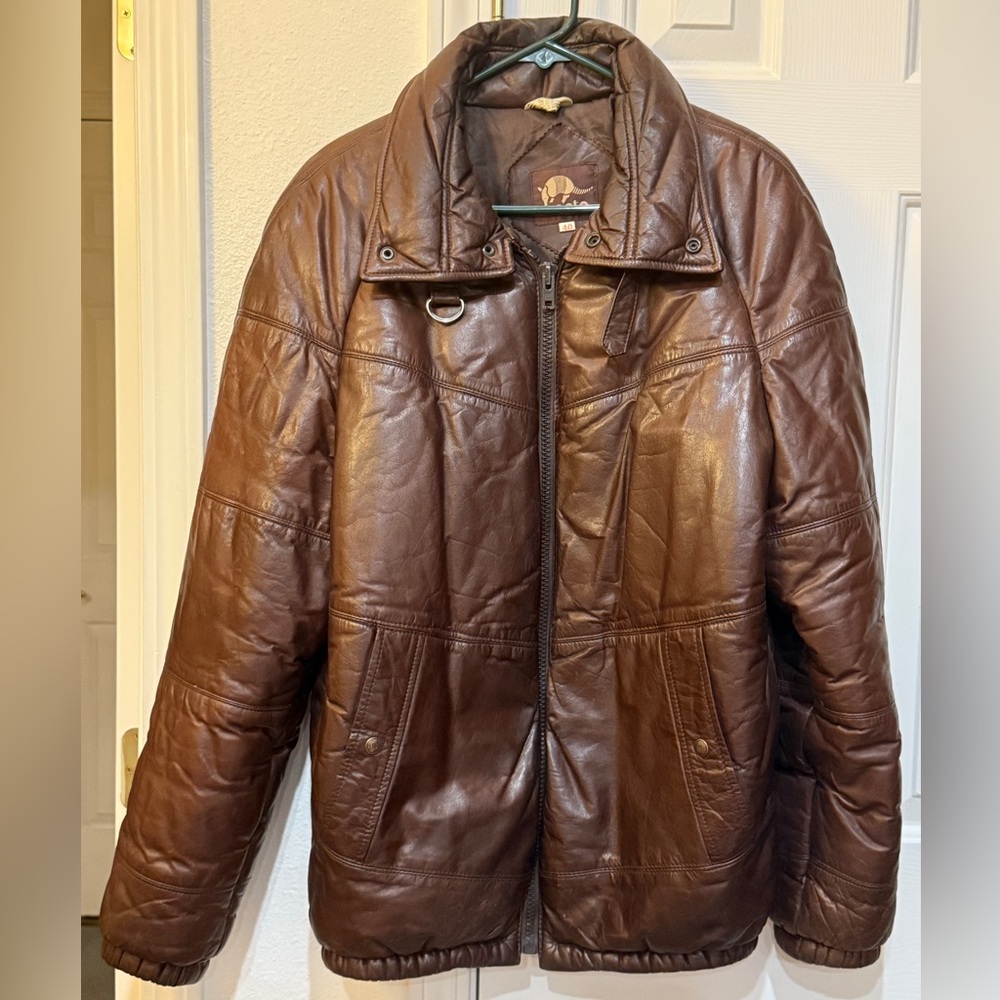 NWOT-NETO Leather Quilted Puffer Jacket. Men’s. Brown. Size 40.